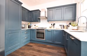 Kitchen- click for photo gallery